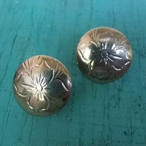 Vintage Floral Gold Tone Post Earrings